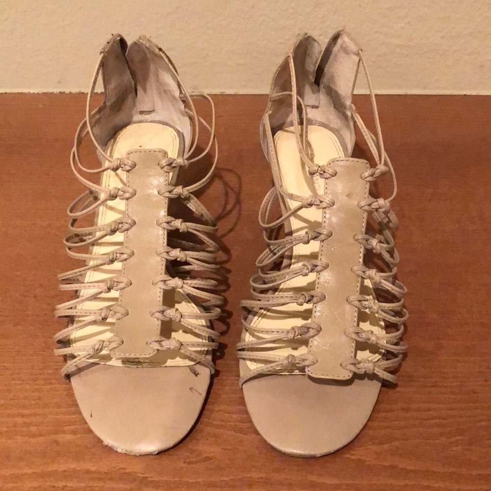 Enzo Angiolini strappy tan heels. Size 8.